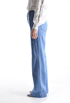 Jeans in Cotone con bottoni con  lavaggio chiaro