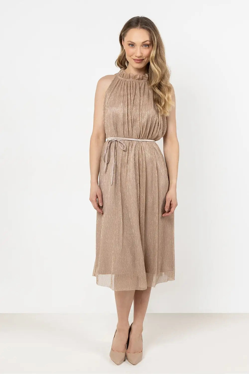 Abito da sera con spalle scoperte e taglio trapezio - 212226