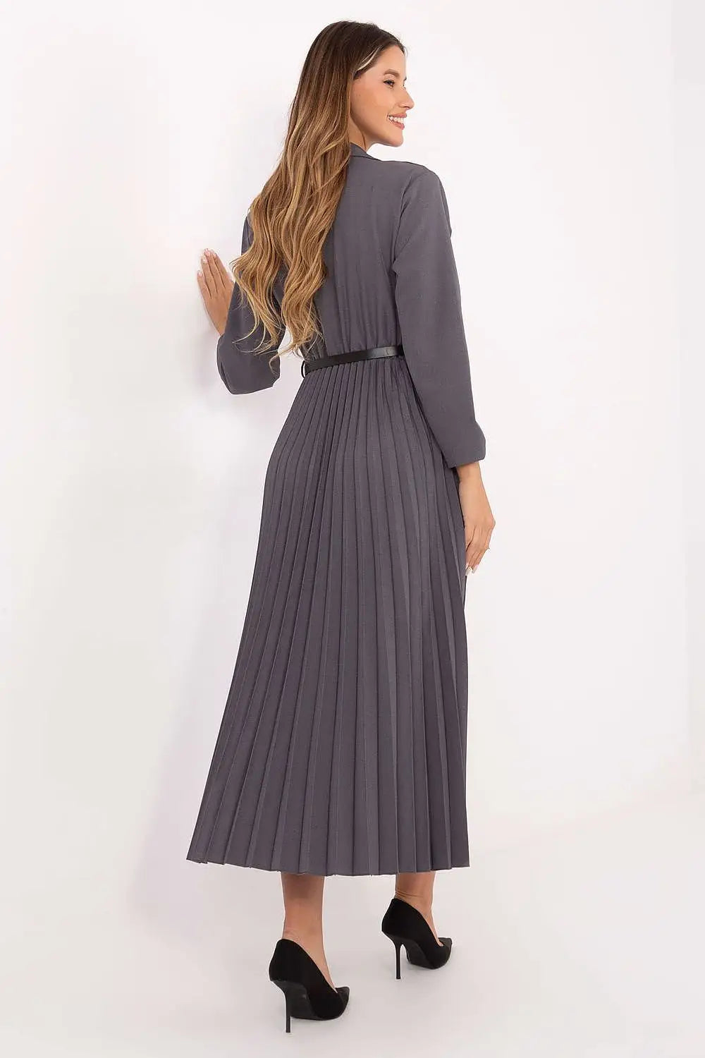 Abito lungo elegante con linea svasata - 217002