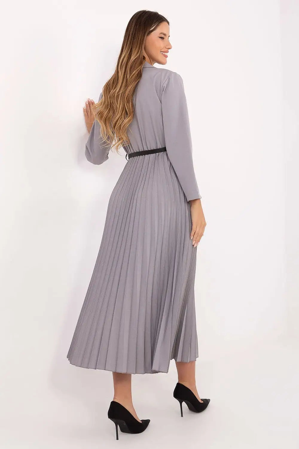 Abito lungo elegante con linea svasata - 217002