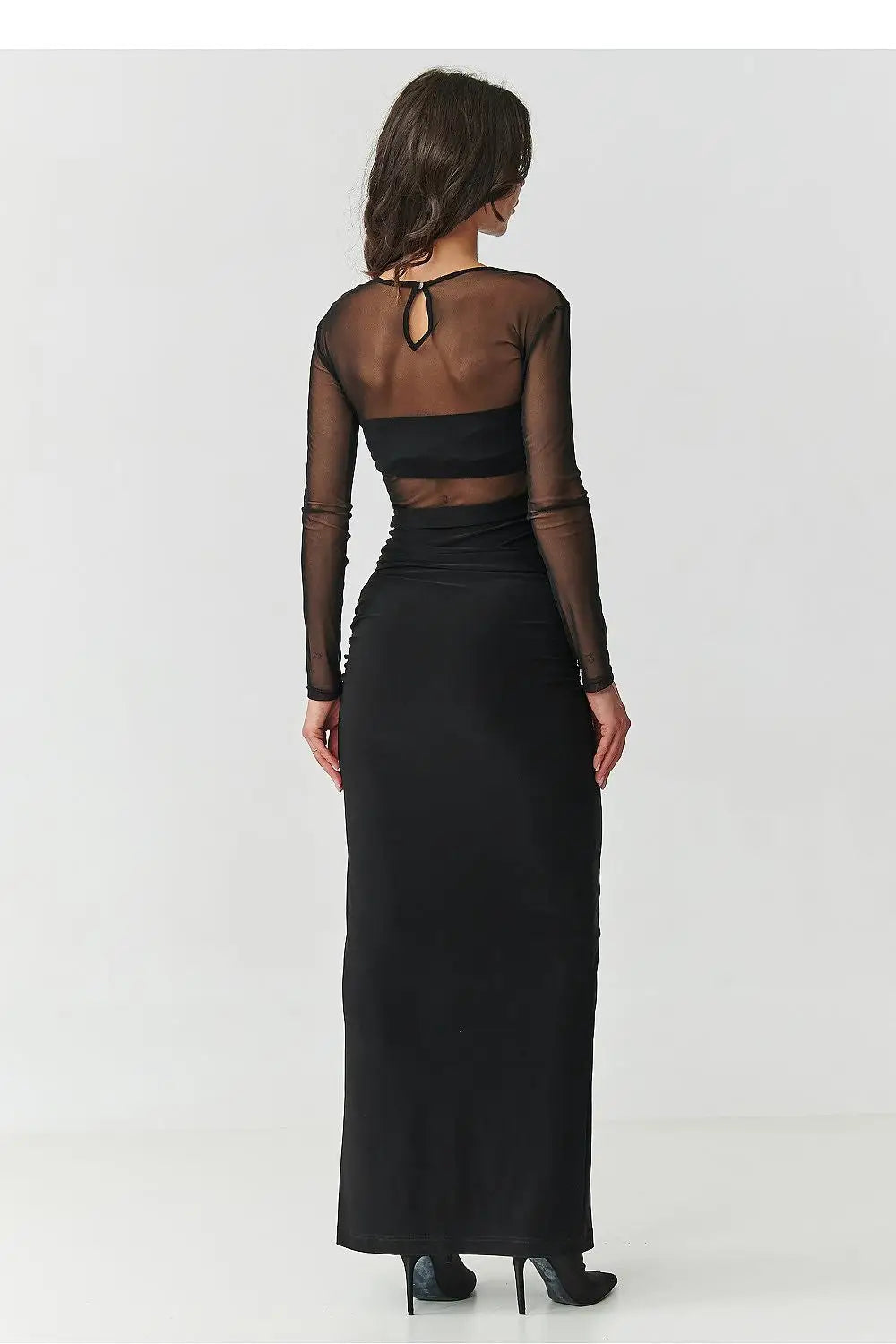 Abito lungo nero con rete trasparente - 218306