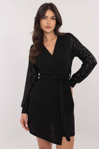 Nero / Universale Abito con scollo a blusa aderente - 203161