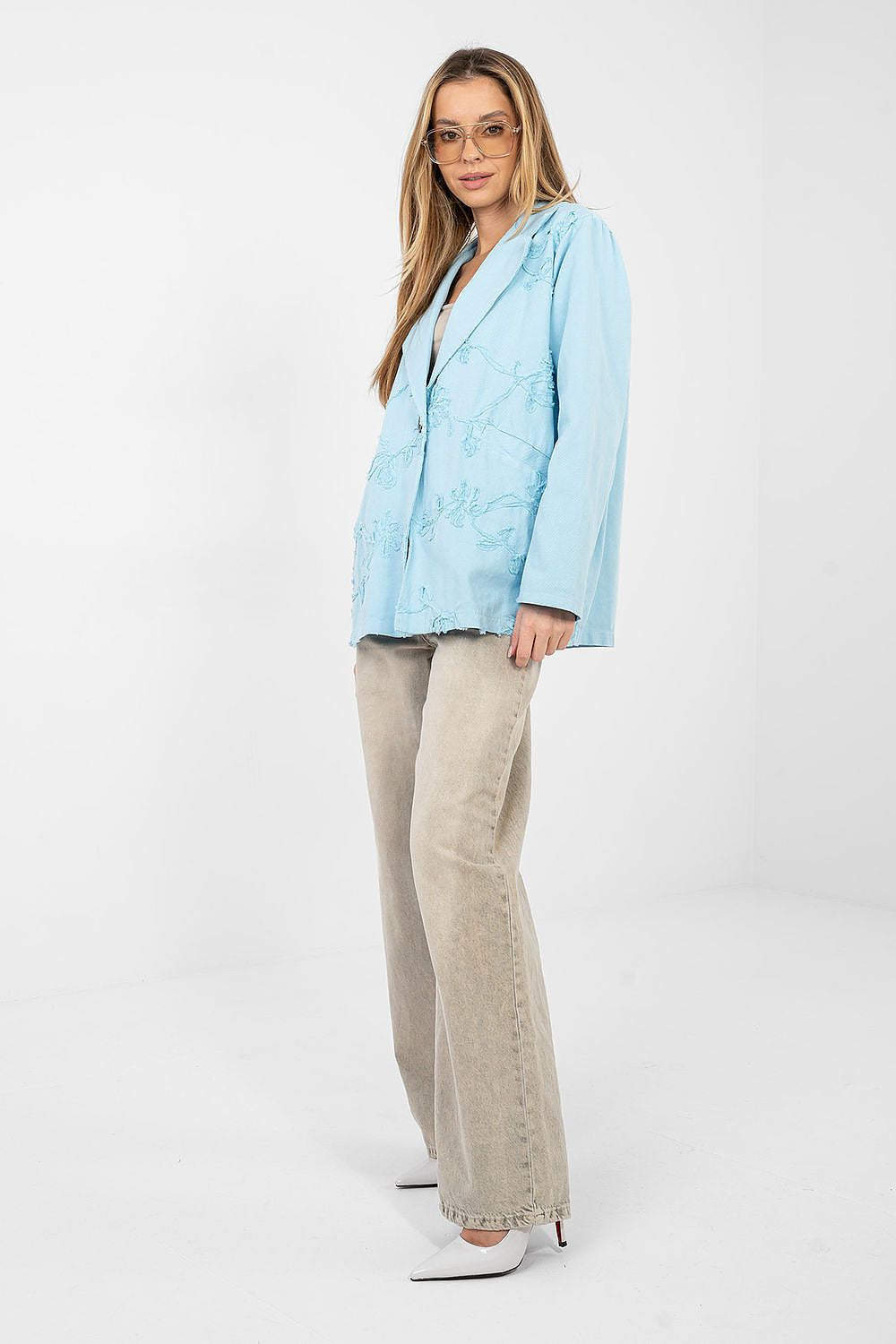 Blazer casual in cotone denim con ricami floreali - LILY