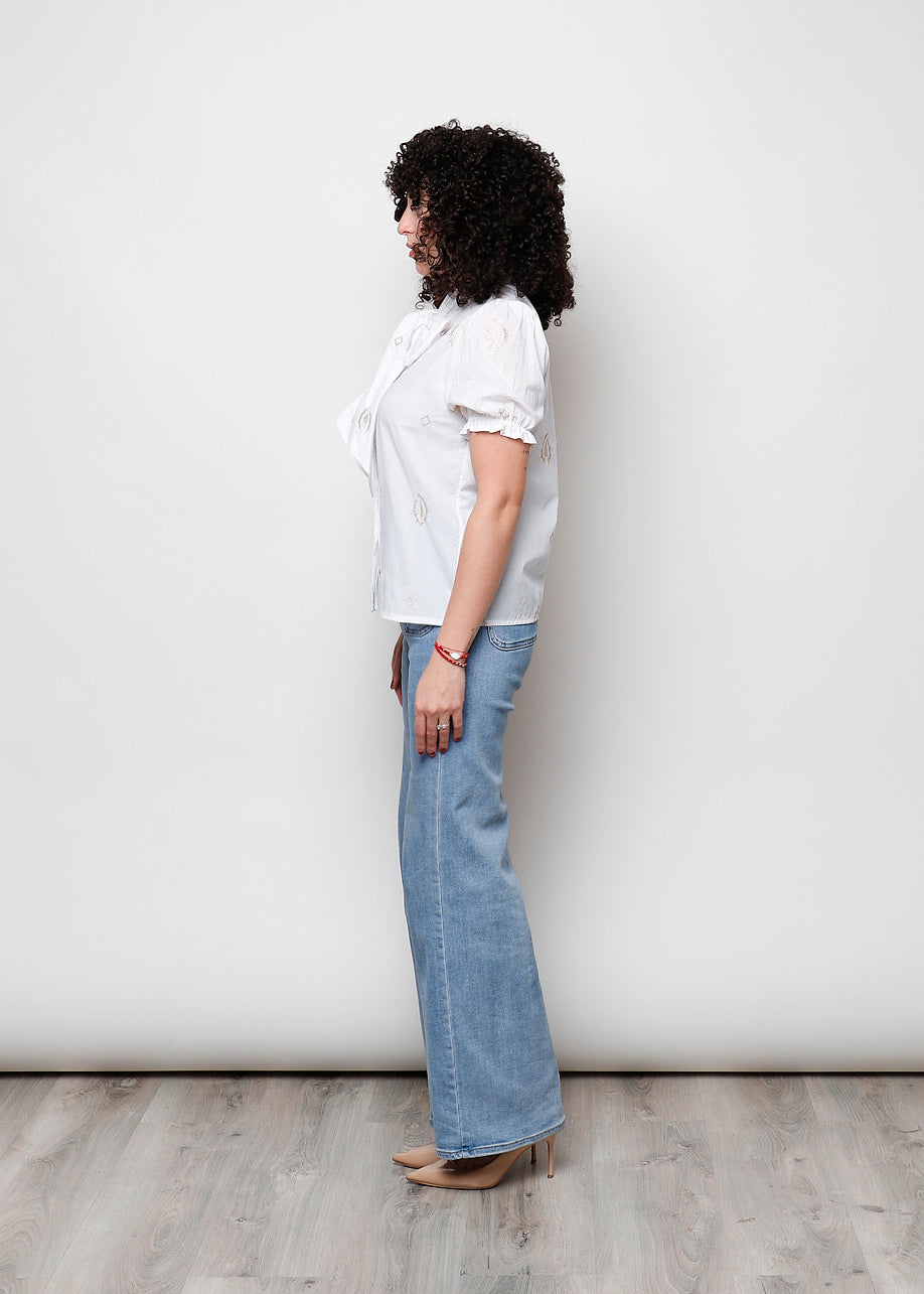 Blusa in cotone con fiocco con ricami colore beige