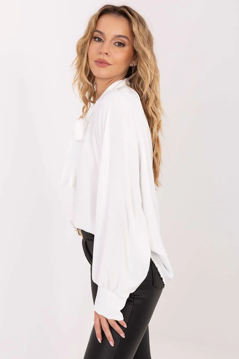 Blusa elegante con fiocco in viscosa - 221060