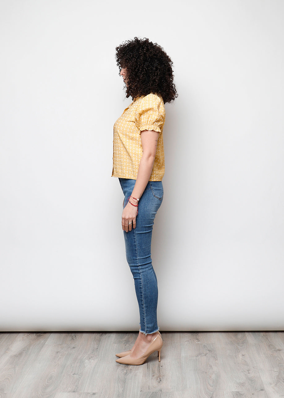 Blusa in viscosa aperta con colletto