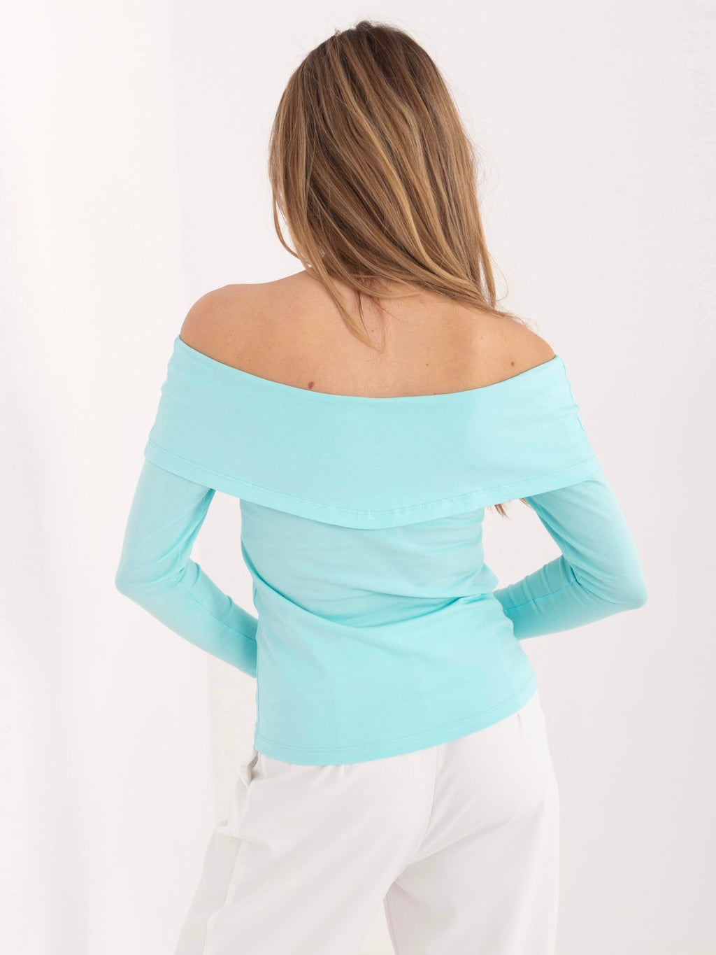 Blusa Fitted con Scollo Off-the-Shoulder in Cotone (Oriana)