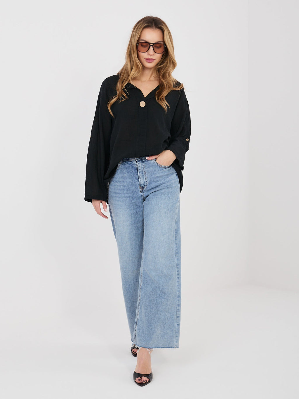 Blusa in Cotone con Scollo a V e Bottone Decorativo (Stella)