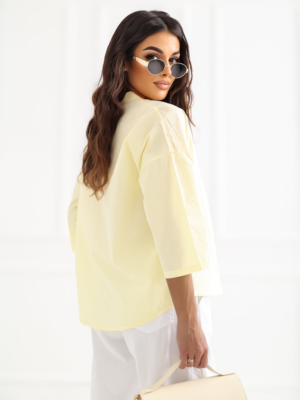 Camicia in 100% Cotone con Scollo a V e Maniche 3/4 (Lara)