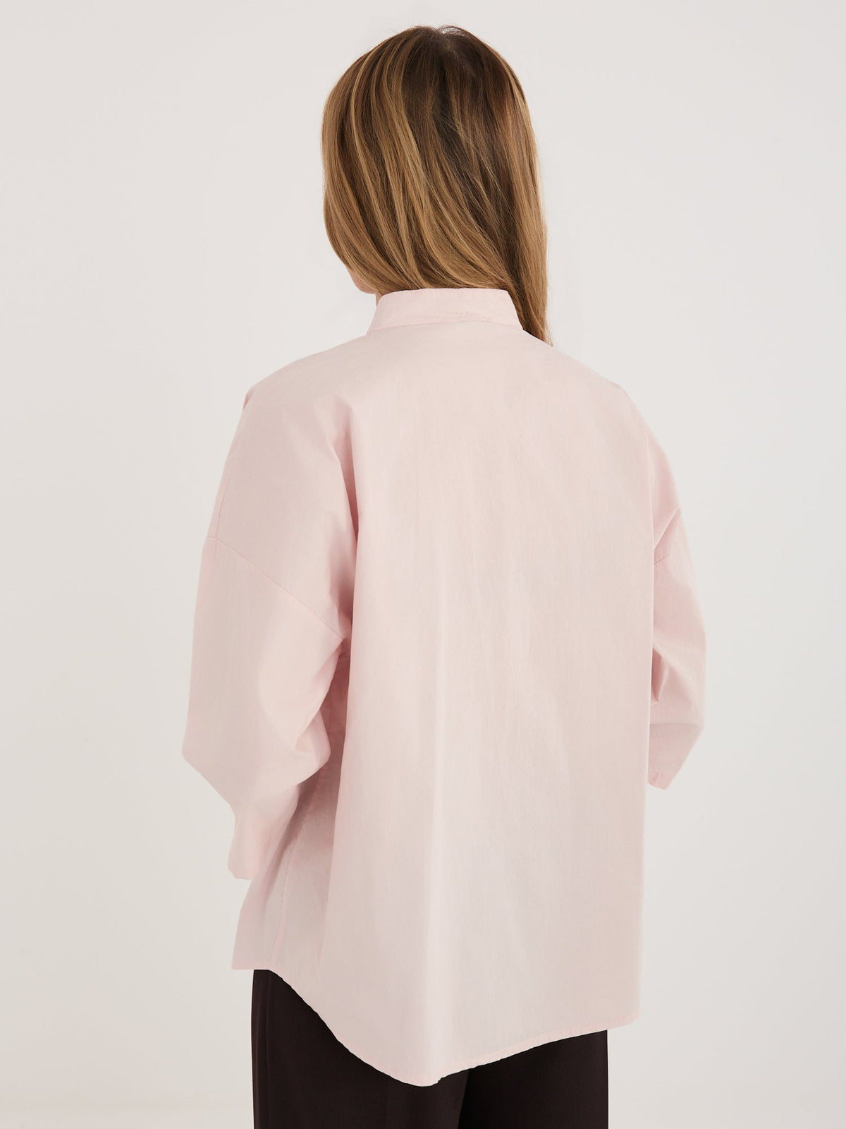 Camicia in 100% Cotone con Scollo a V e Maniche 3/4 (Lara)