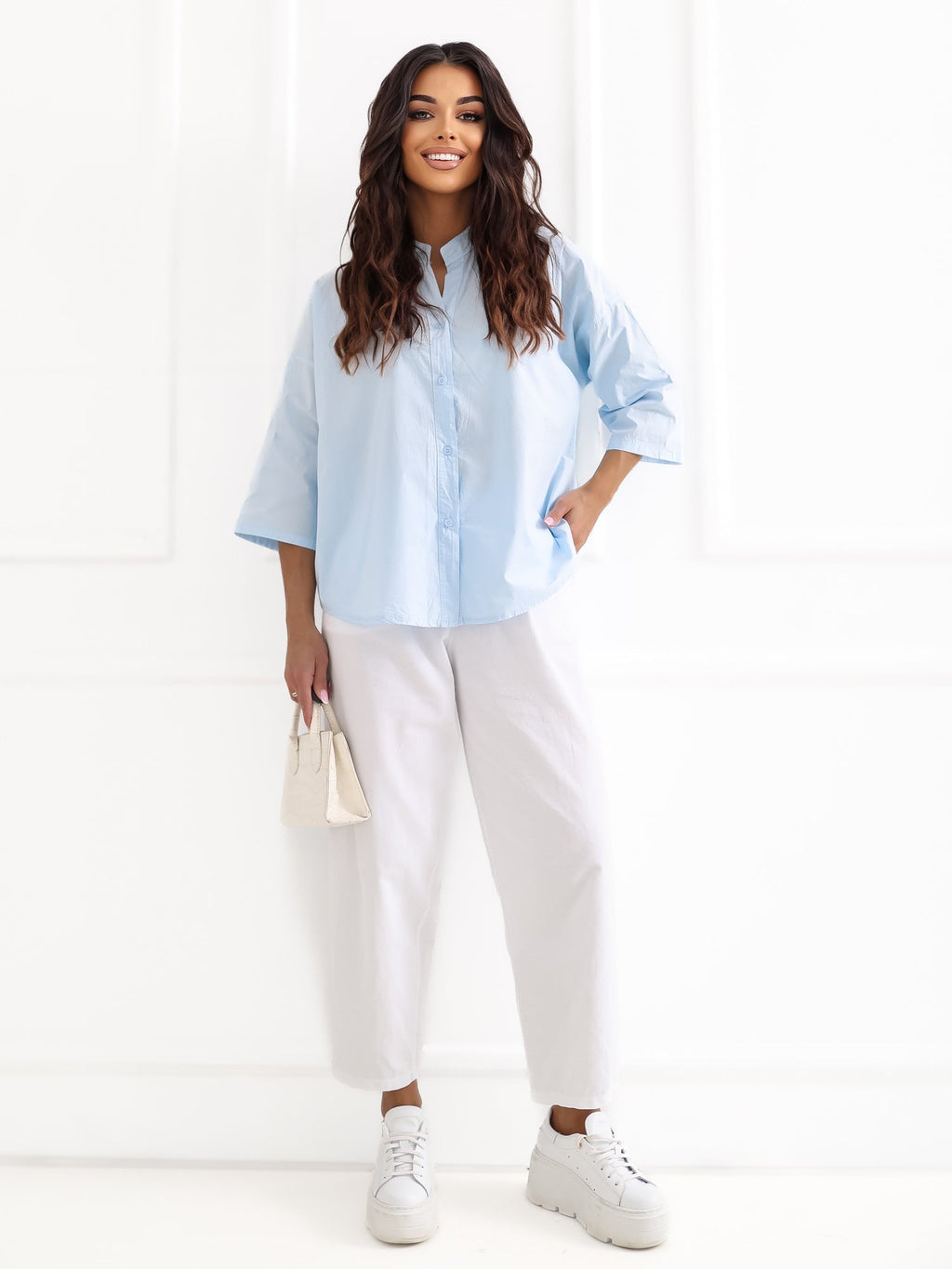 Camicia in 100% Cotone con Scollo a V e Maniche 3/4 (Lara)