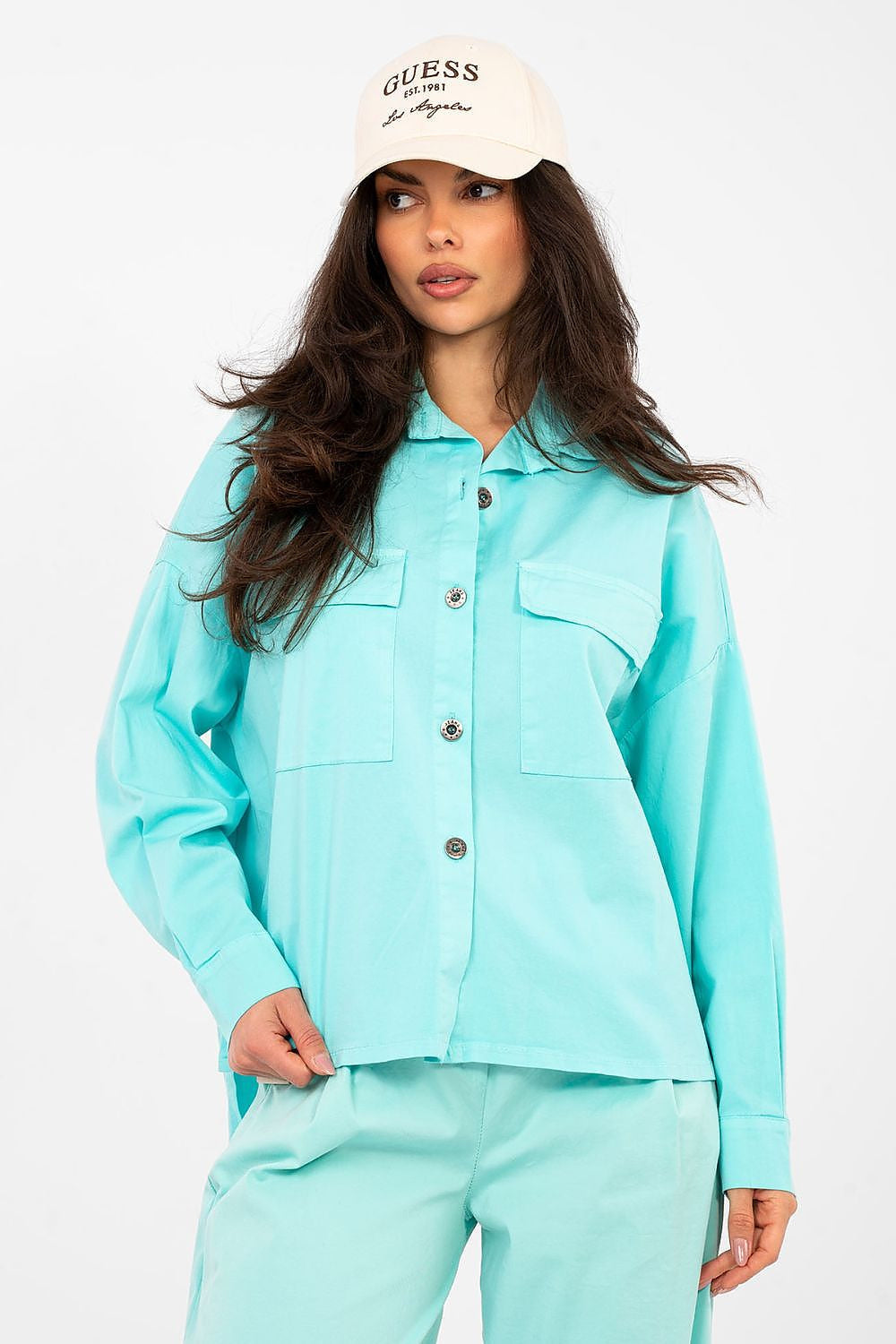 Camicia da donna in cotone elasticizzato dal taglio