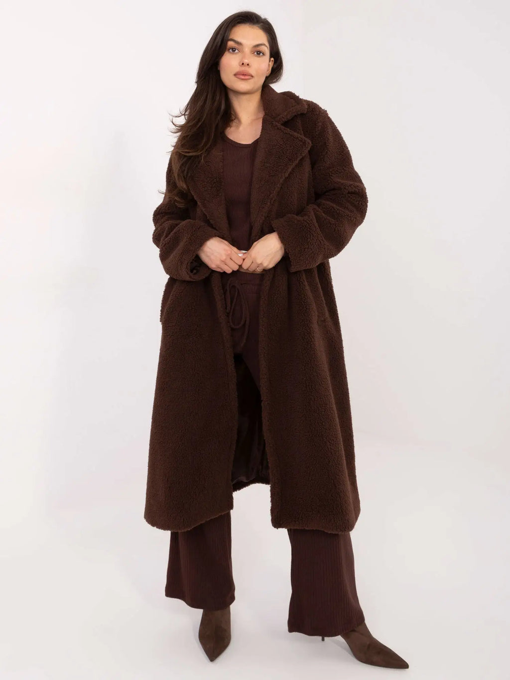 Cappotto eco-montone elegante e versatile - 221384