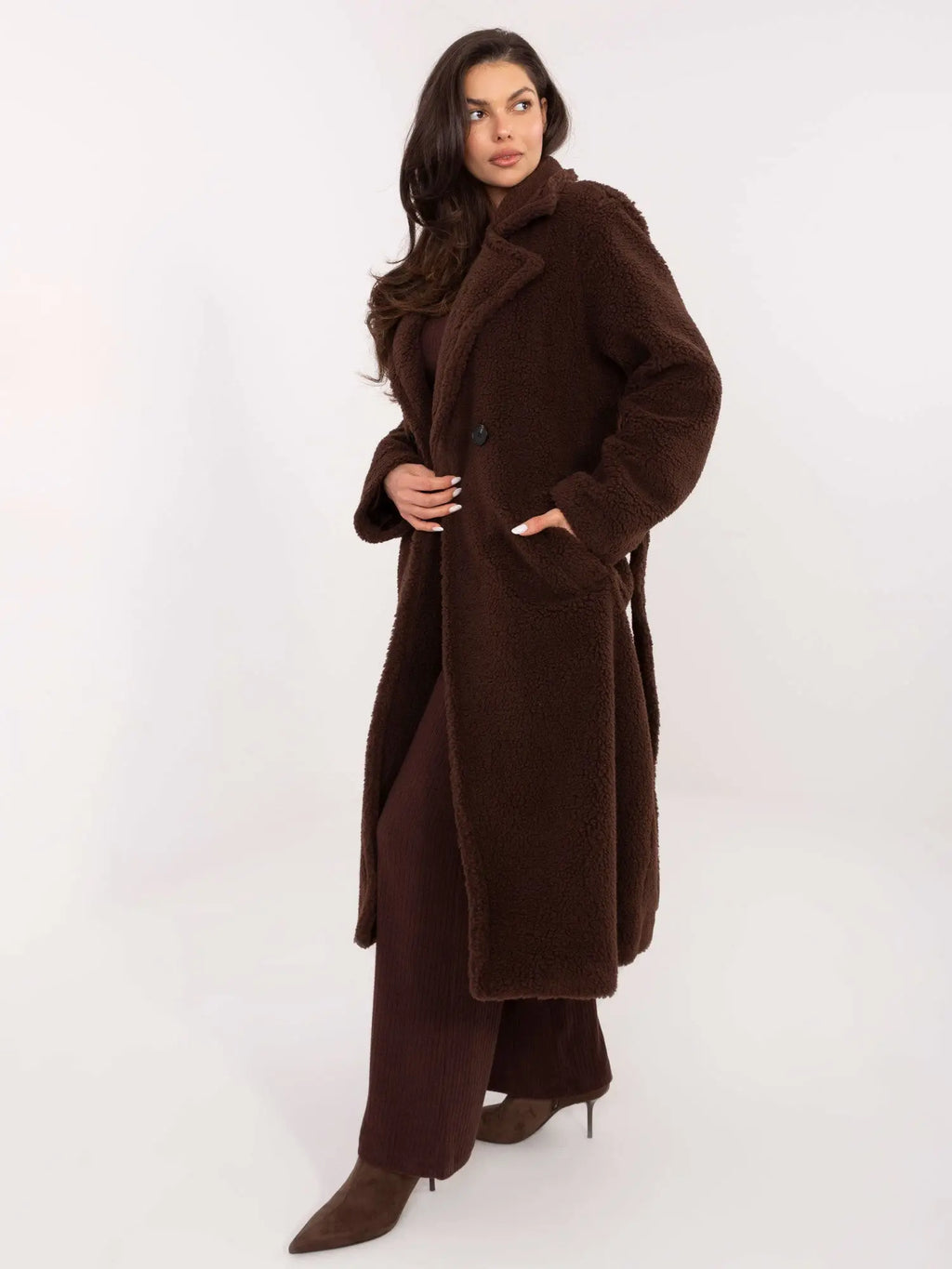 Cappotto eco-montone elegante e versatile - 221384
