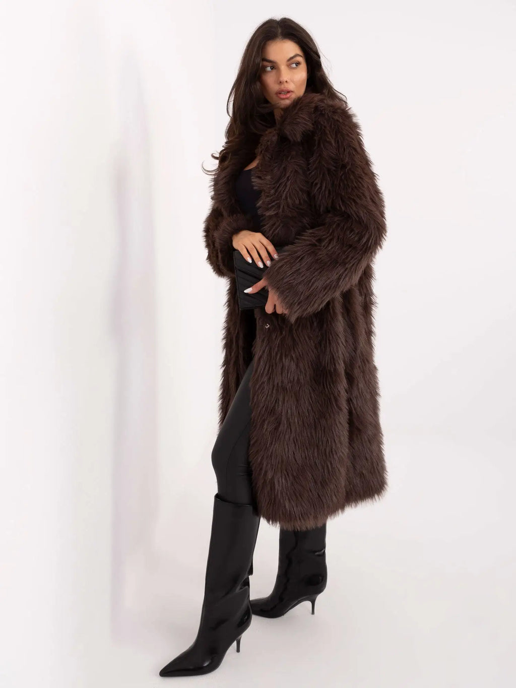 Cappotto lungo in eco pelliccia - 220948