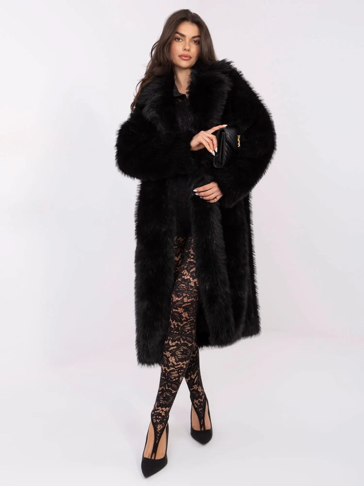 Cappotto lungo in eco pelliccia - 220948