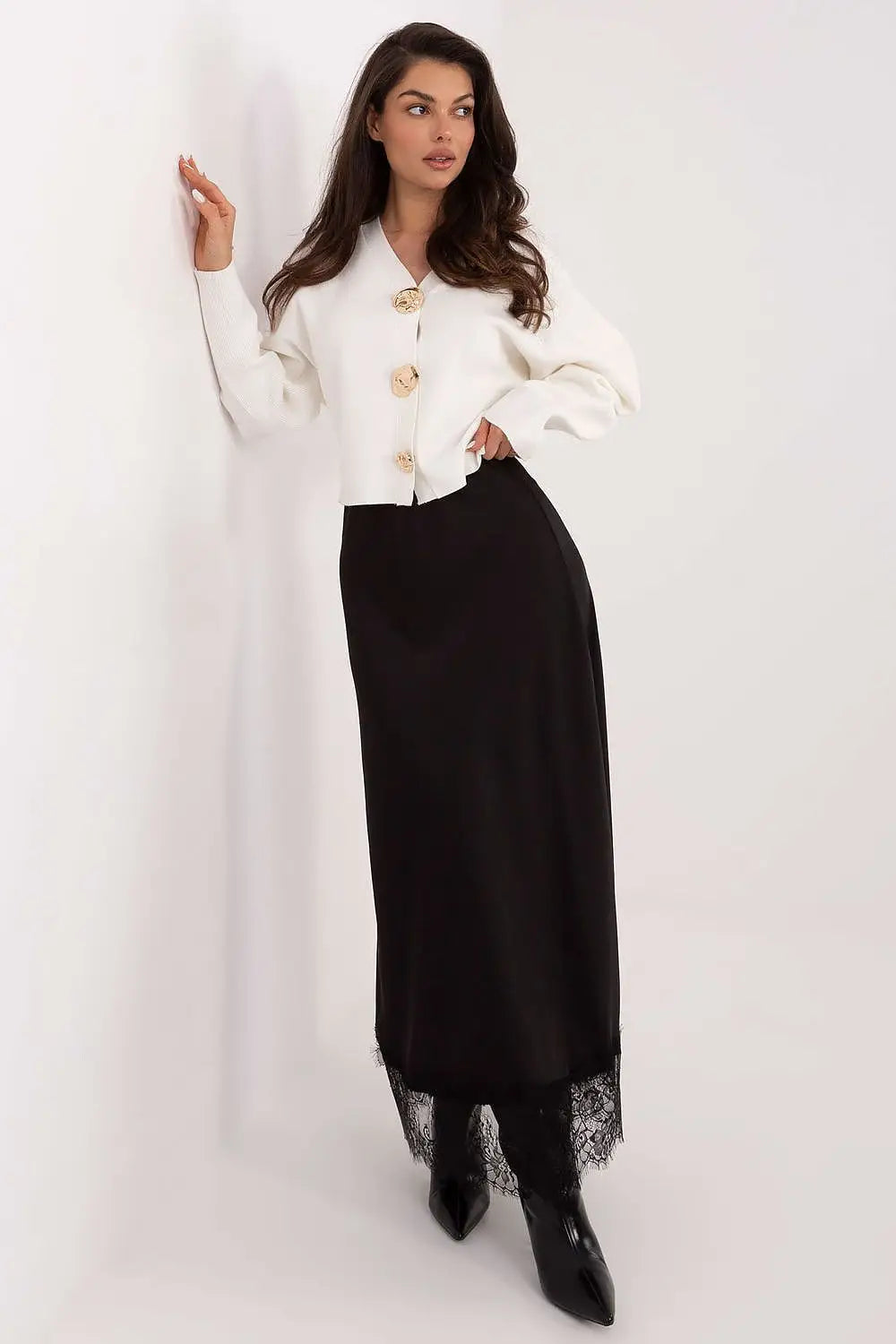 Cardigan donna con bottoni dorati - 221405M