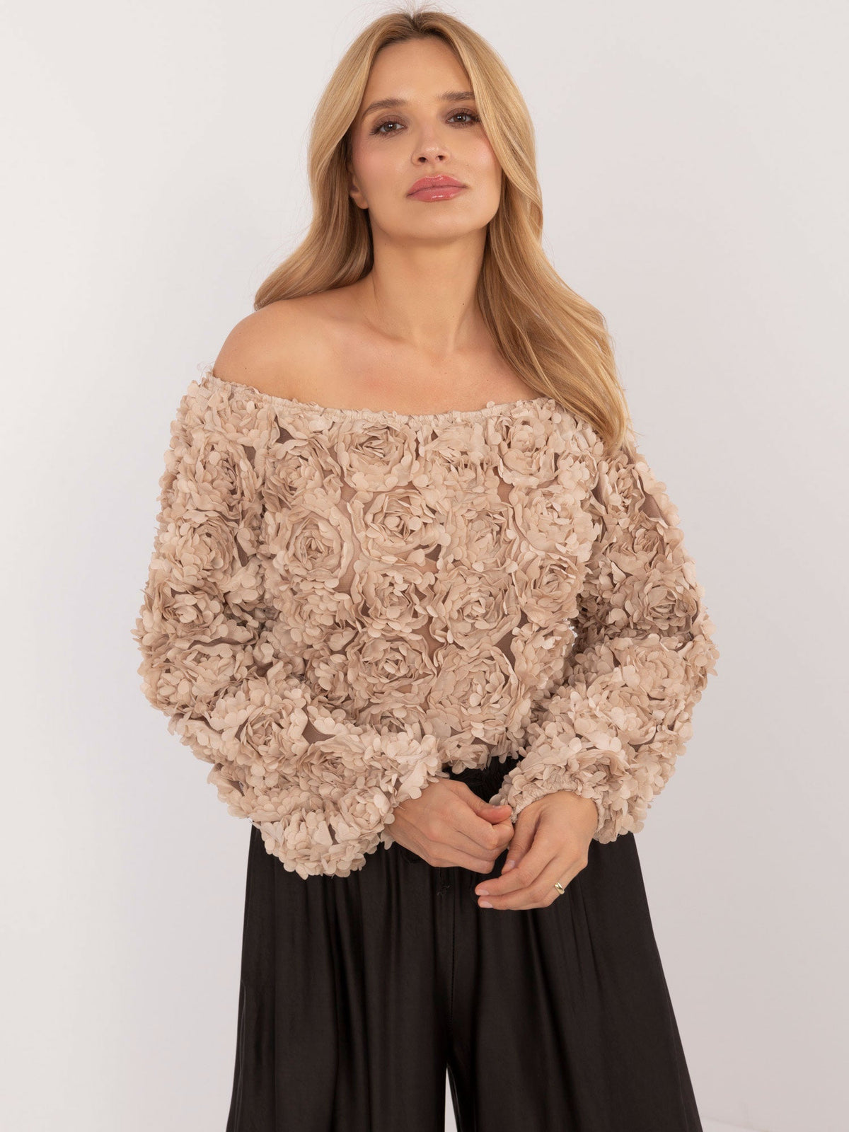 2016103573035-3-ITALY MODA-3