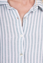 Camicia aperta rigata con bottoni in 100% cotone