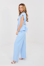 Completo elegante da donna con gilet a maniche corte