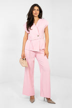 Completo elegante da donna con gilet a maniche corte