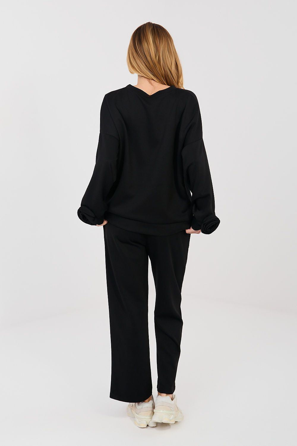 Completo sportivo da donna in viscosa elasticizzata - 224207