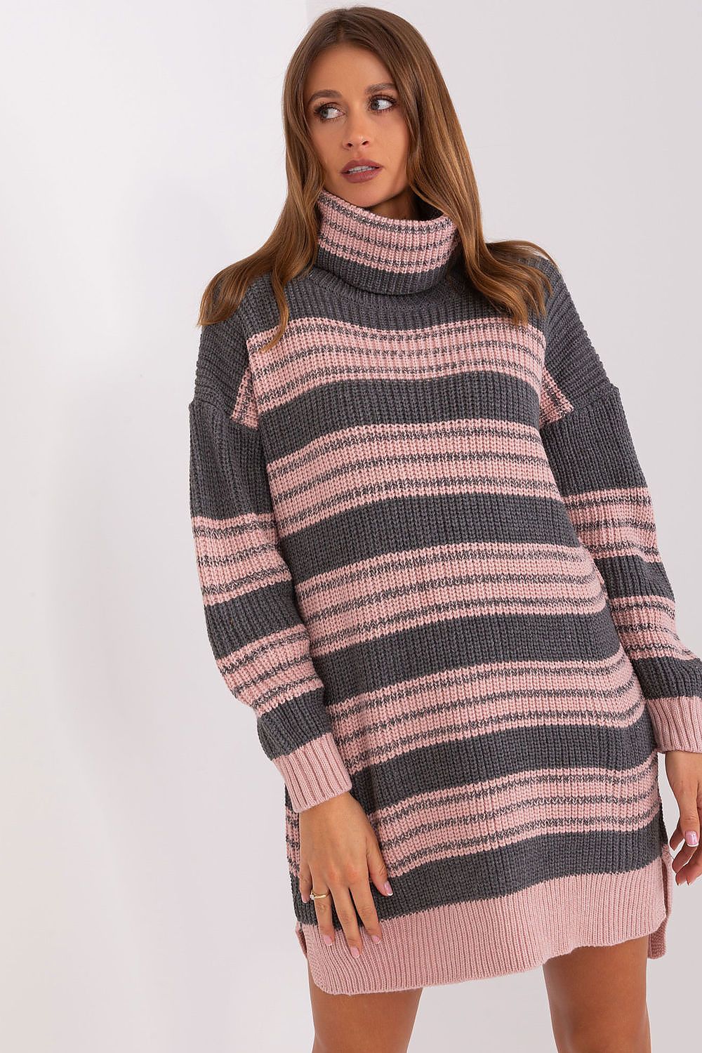  Vestito da giorno model 190783 Badu 