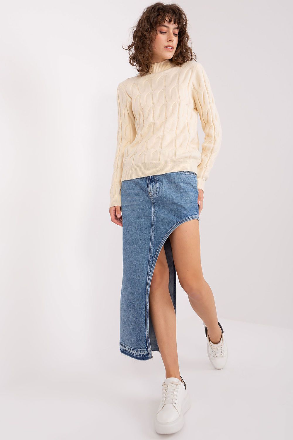  Maglione model 199540 AT 