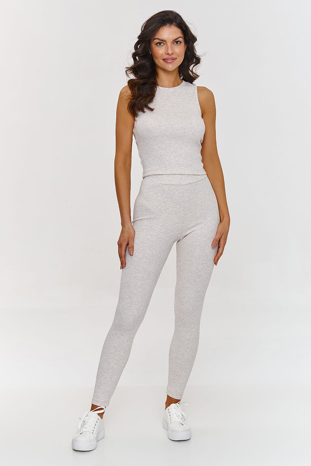  completo model 209669 Makadamia 