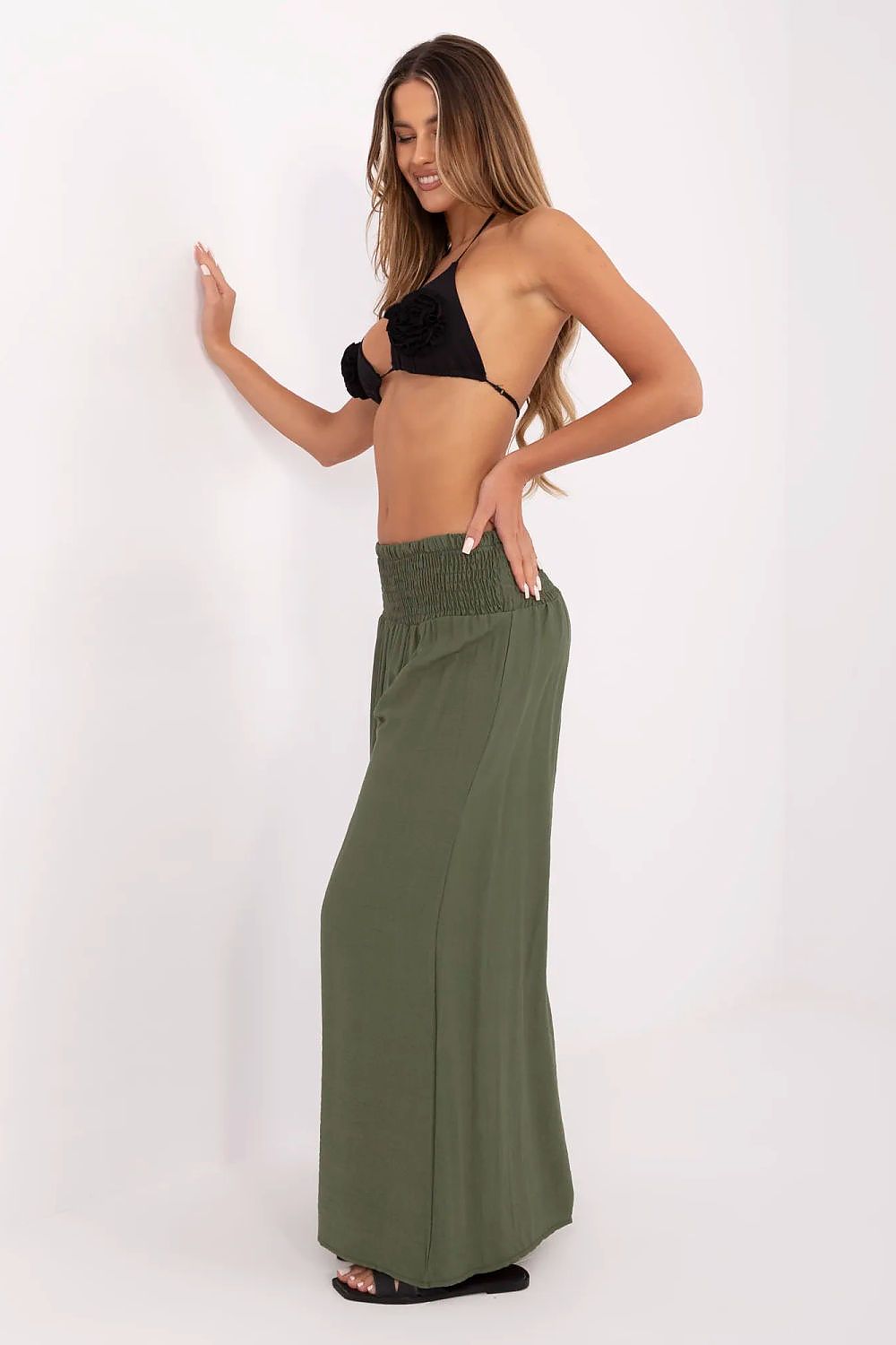  Pantaloni da donna model 214041 Italy Moda 