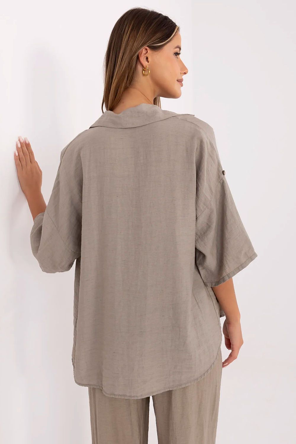  Camicia da donna model 214057 Italy Moda 