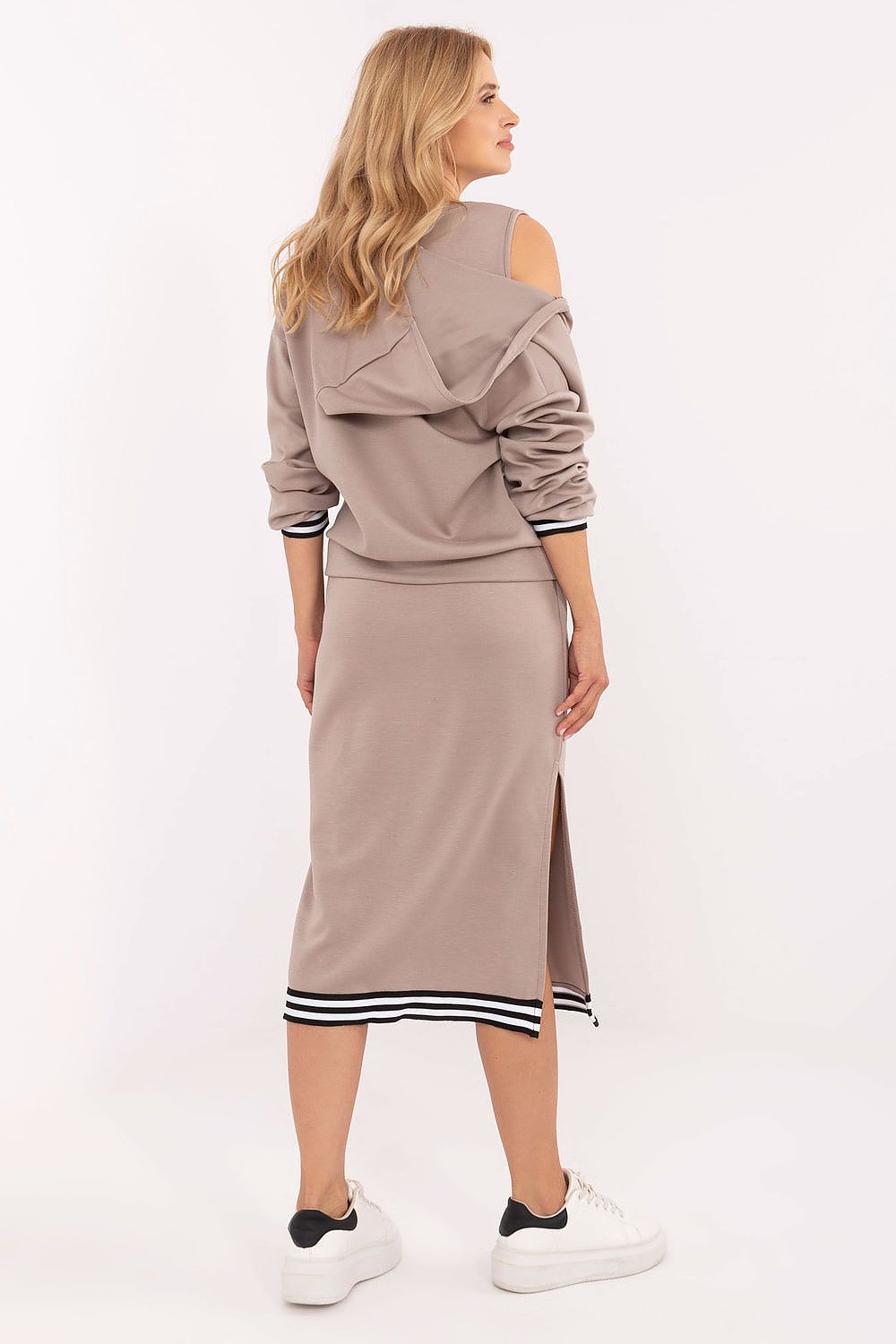  completo model 216733 Rue Paris 