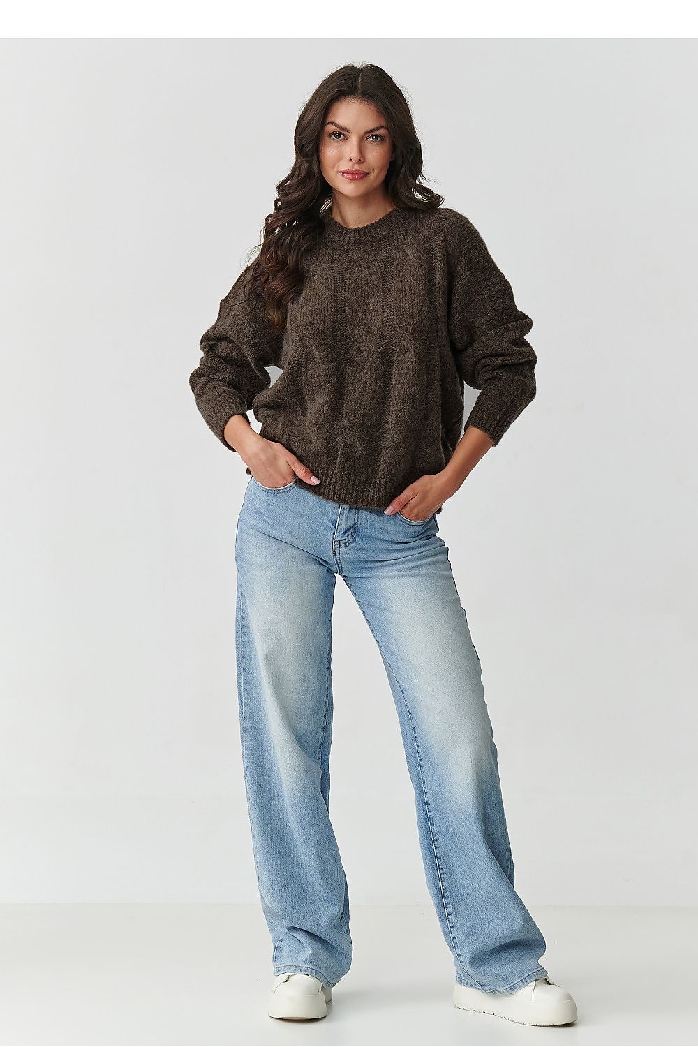  Maglione model 217355 Makadamia 