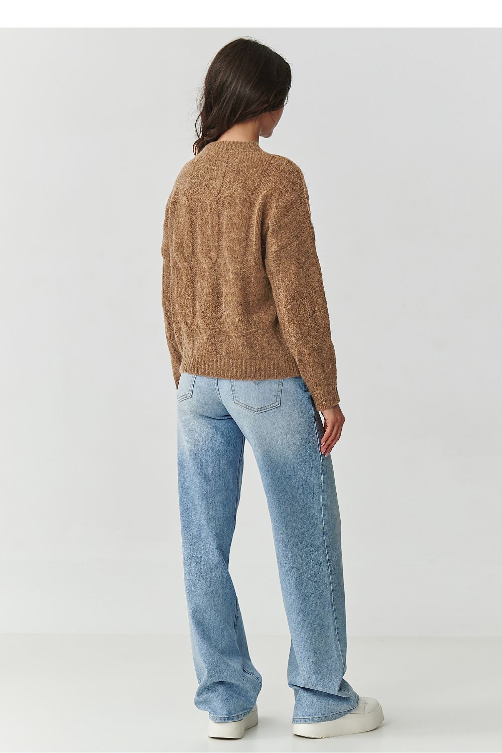  Maglione model 217357 Makadamia 