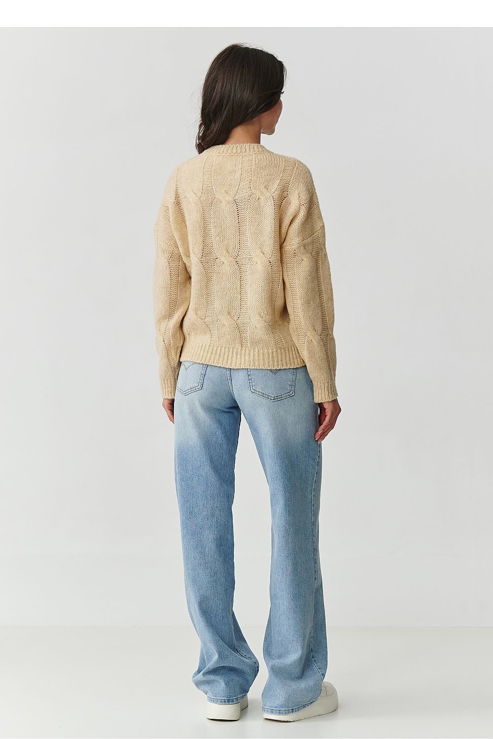  Maglione model 217363 Makadamia 