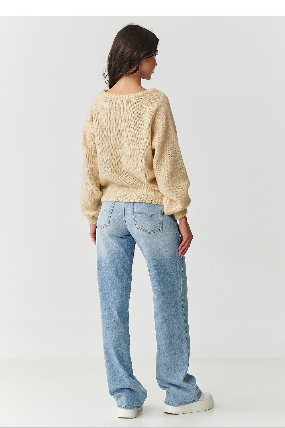  Maglione model 217390 Makadamia 