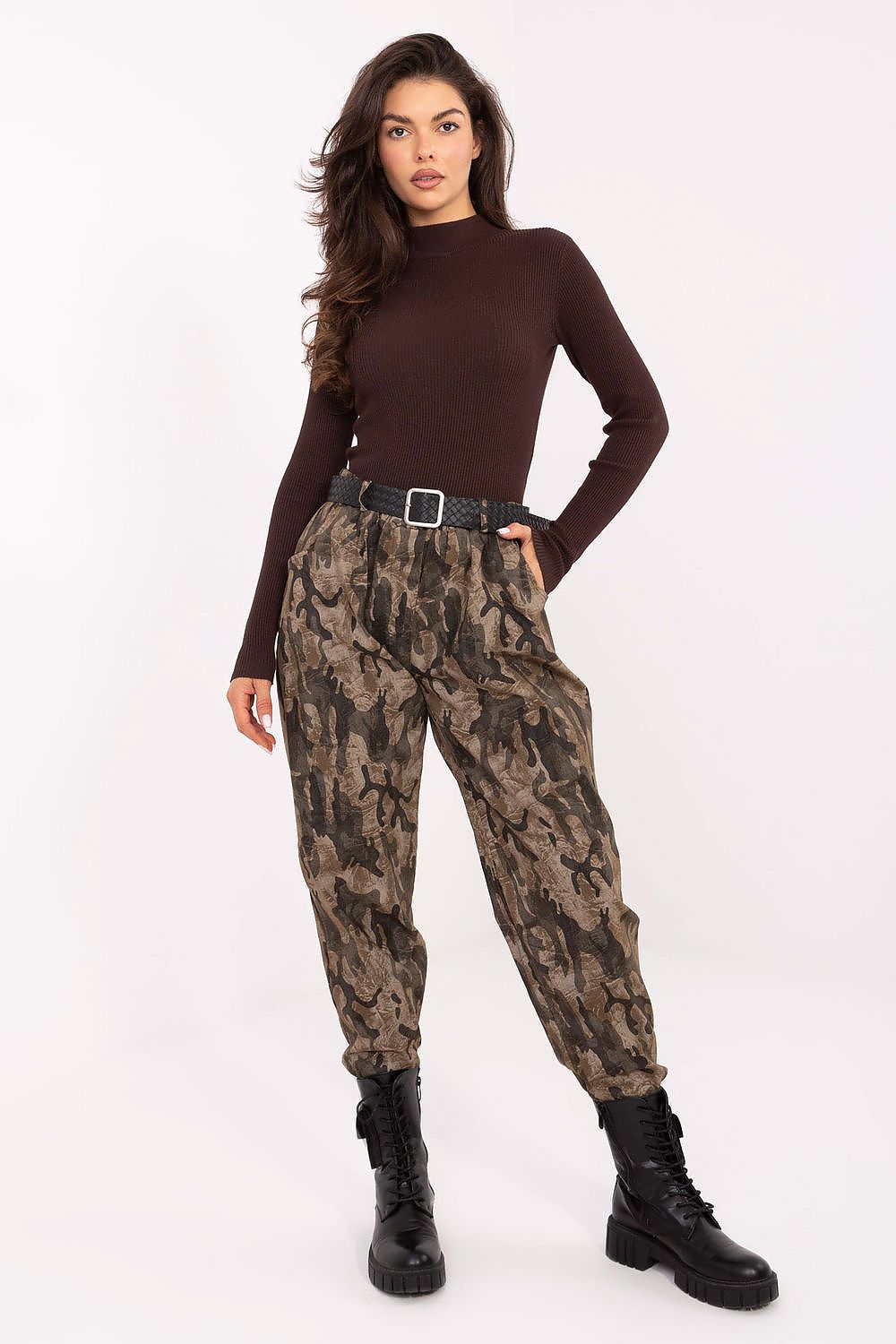  Pantaloni da donna model 218436 Italy Moda 