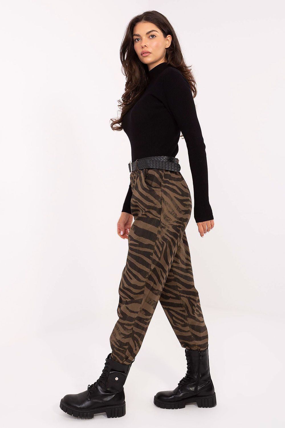  Pantaloni da donna model 218441 Italy Moda 