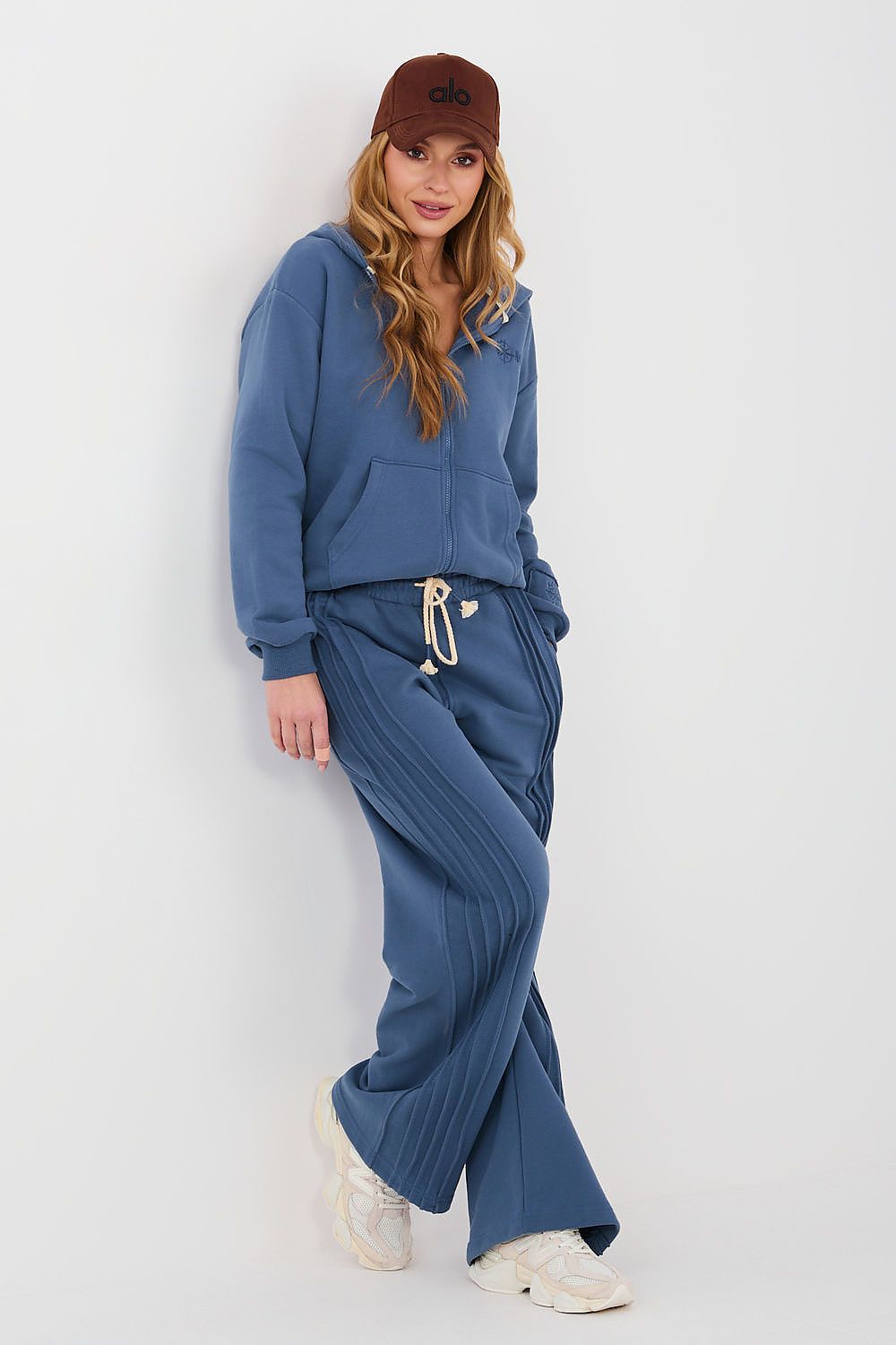  Felpa model 224117 Factory Price 