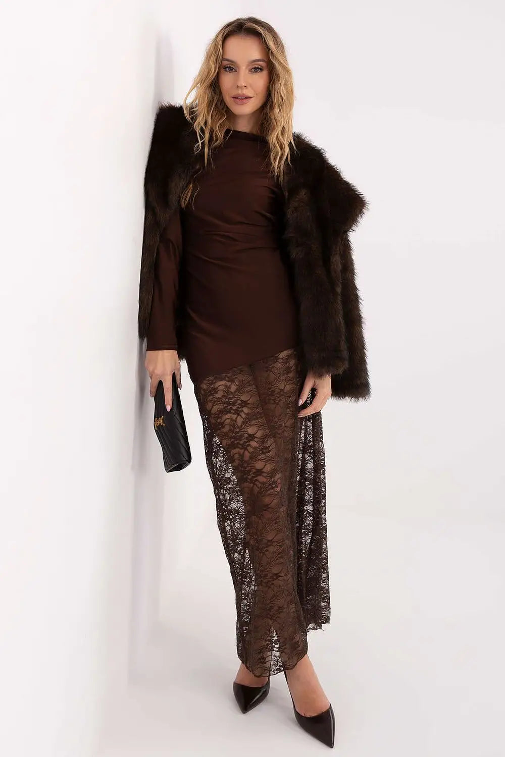 Elegante abito lungo con scollo a barca - 221056