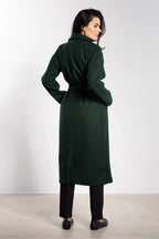 Elegante cappotto midi dal design minimalista con revers