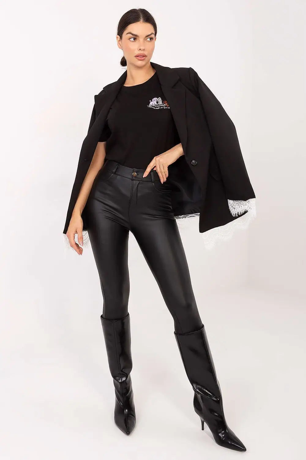 Giacca da donna con revers a punta e finiture in - 222184