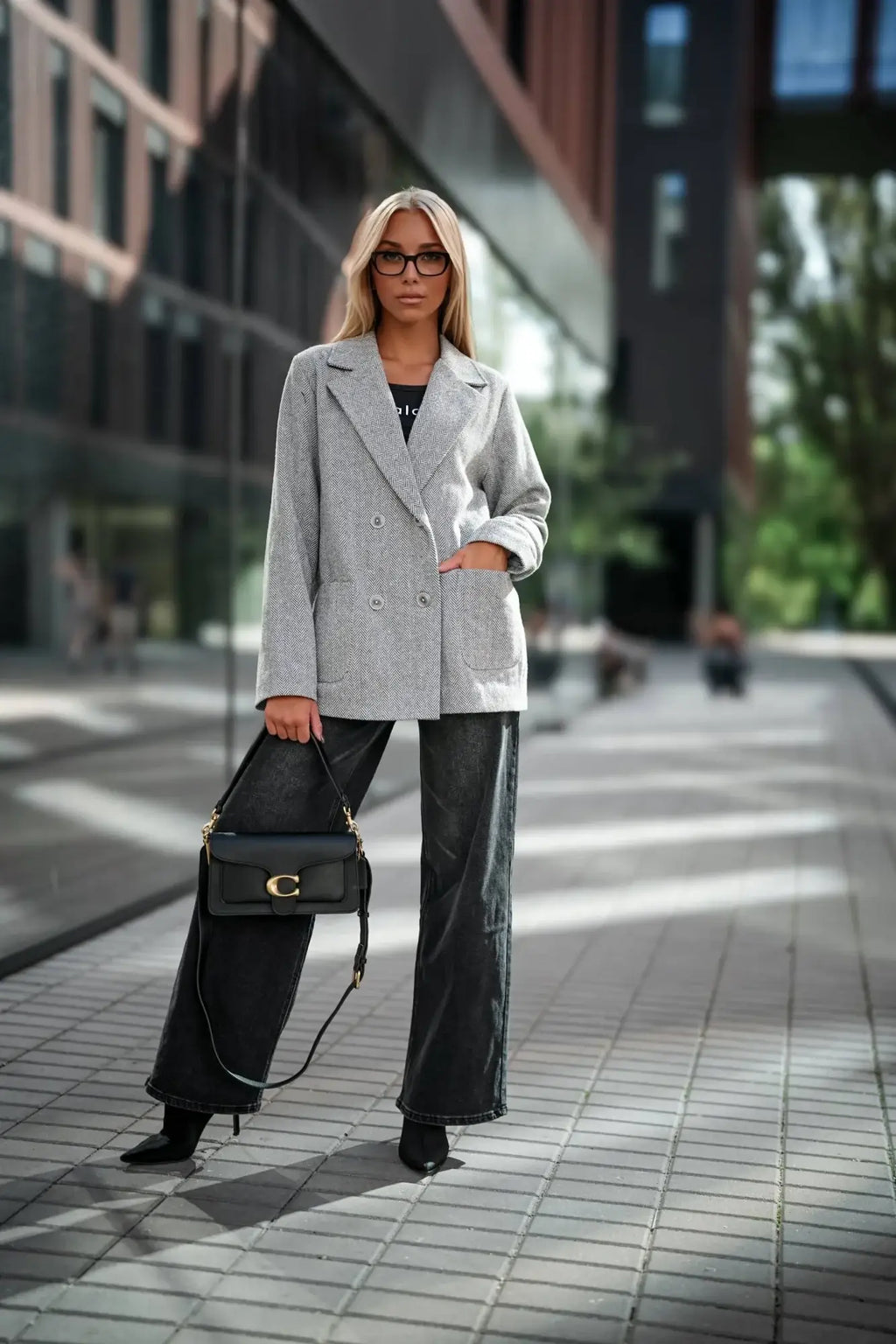 Giacca da donna in misto cashmere con motivo a spina