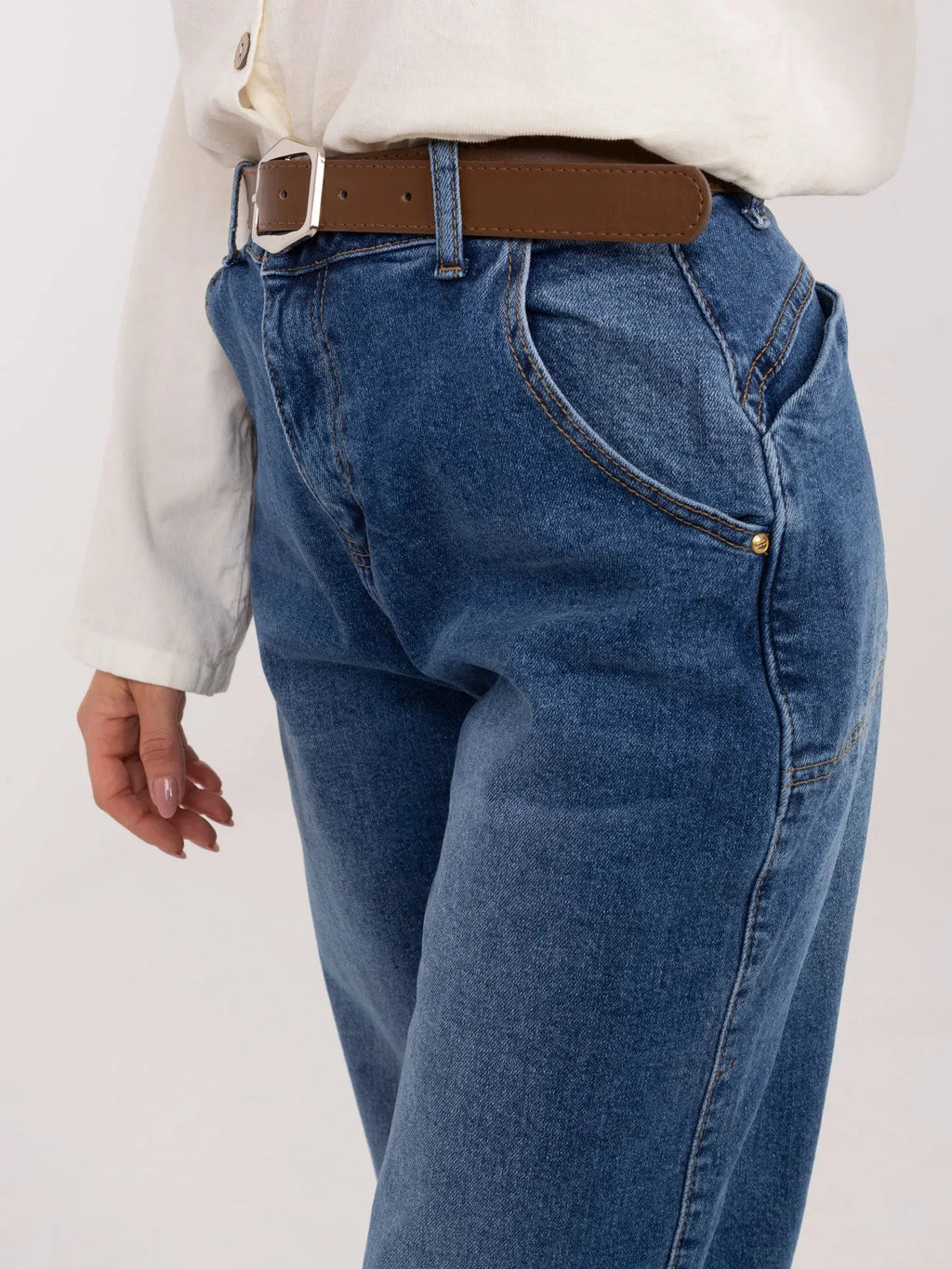 Jeans donna con balloon fit - 221959