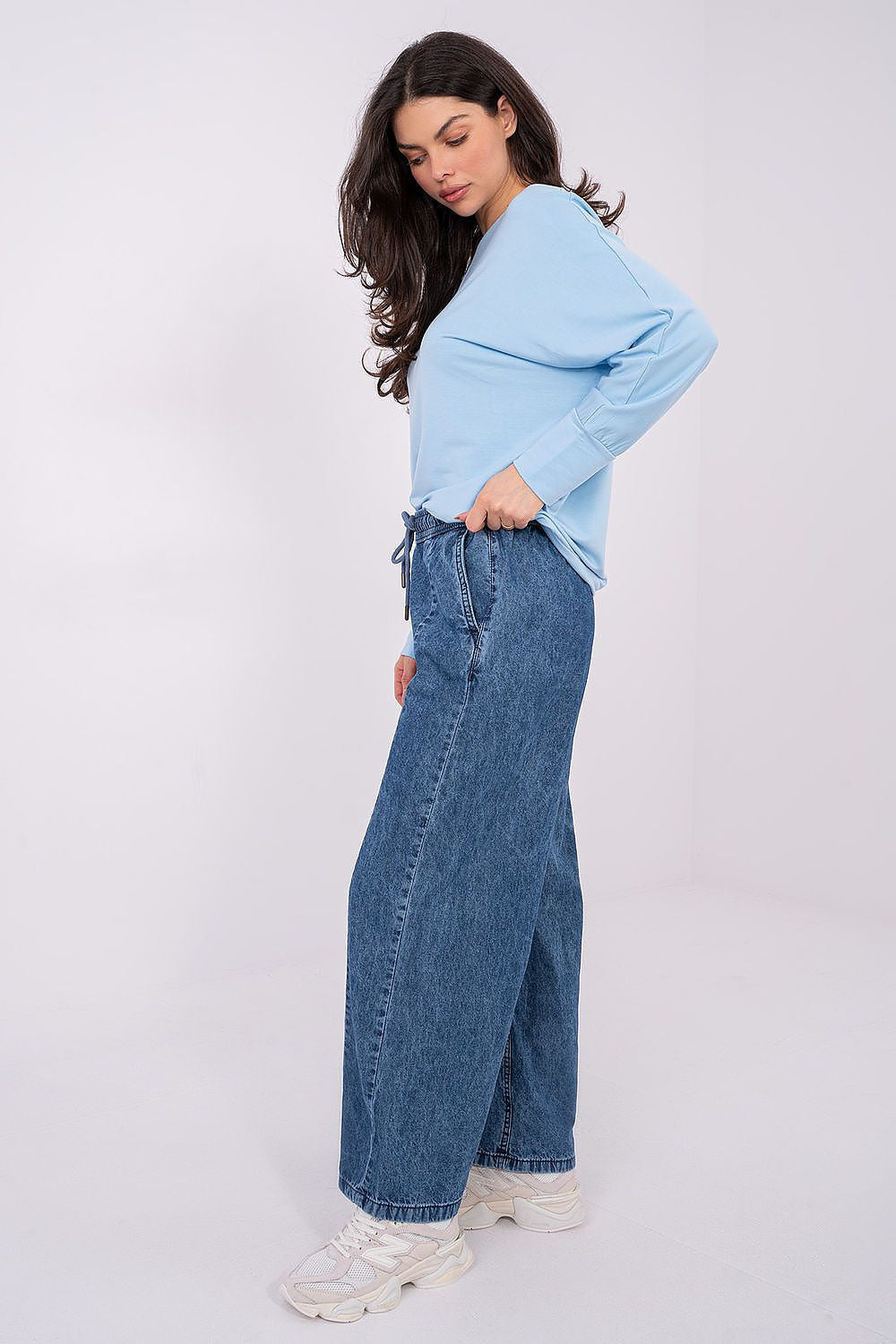 Jeans da donna a gamba ampia in cotone di alta qualità