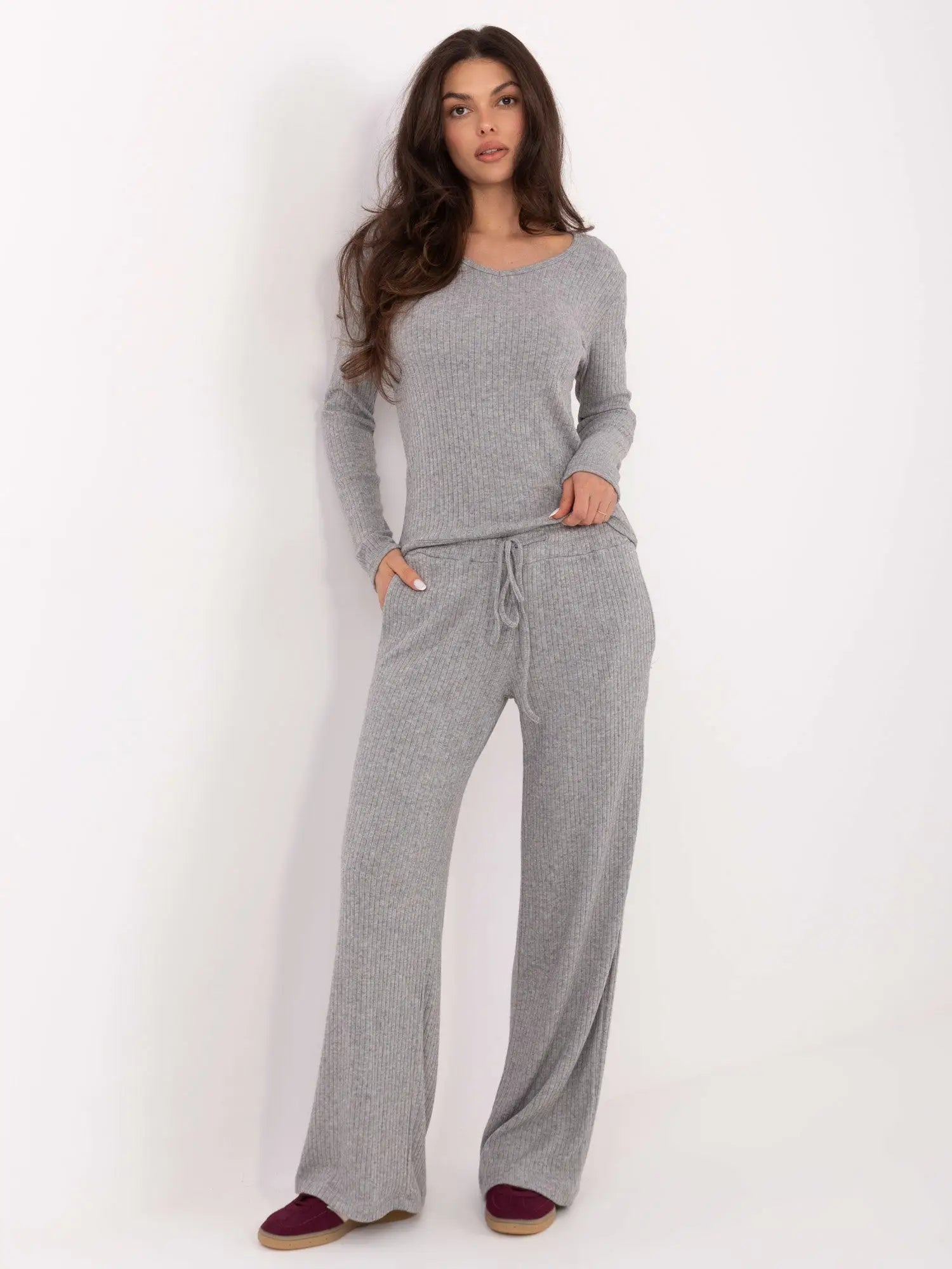 Maglia da donna in viscosa scollo a V - 221374