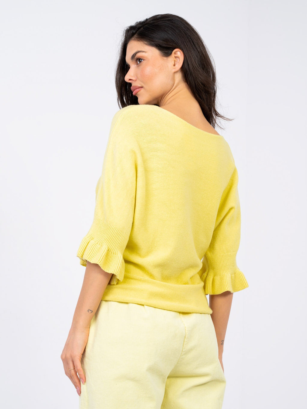 Maglia Elegante con Maniche a Volant in Viscosa (Constance)