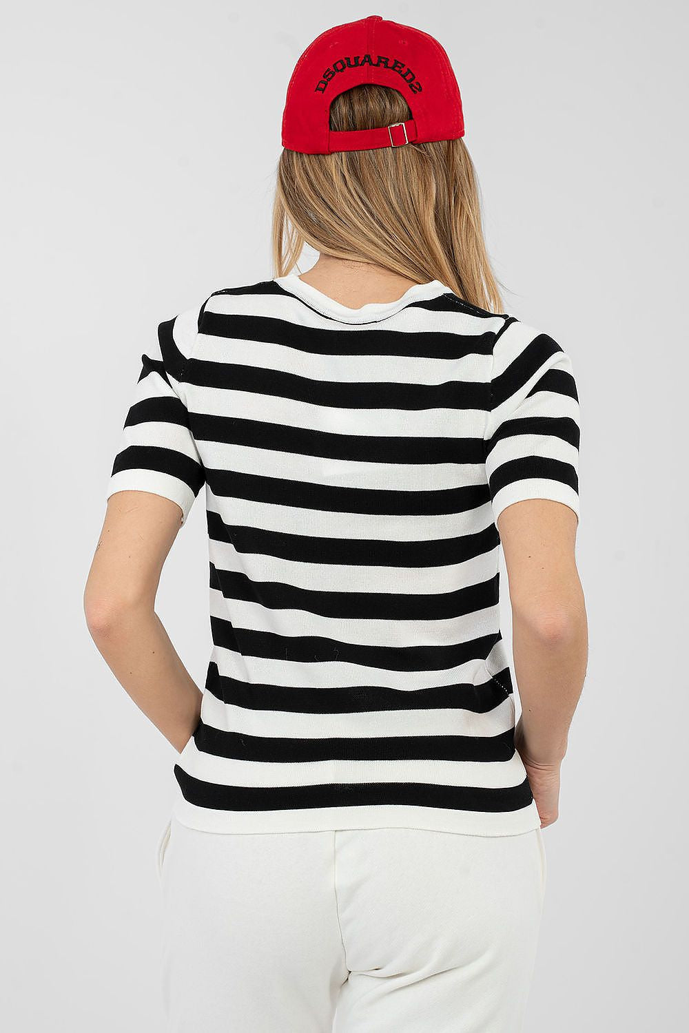 Maglia a righe in viscosa con cuore ricamato - 224317