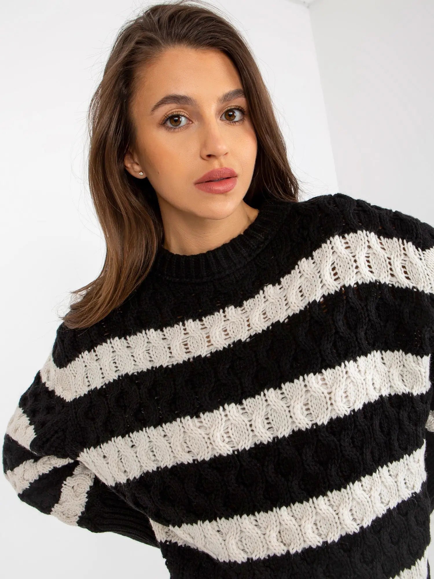 Maglione a righe orizzontali con trama lavorata - 101801