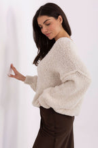 Maglione boucle elegante da donna con cuciture decorative